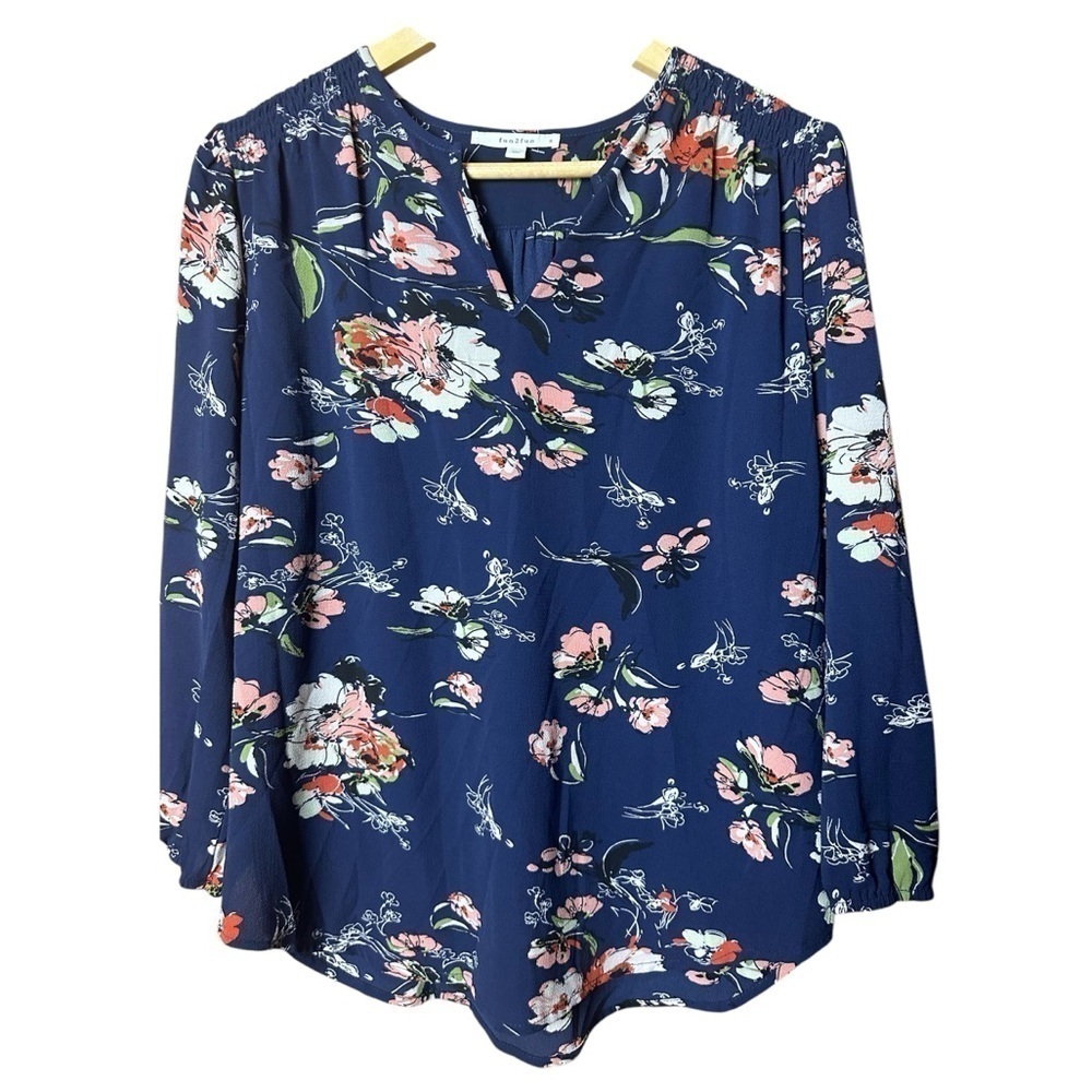 Fun2Fun Navy Blue Floral V Neck Blouse Small - Picture 2 of 6